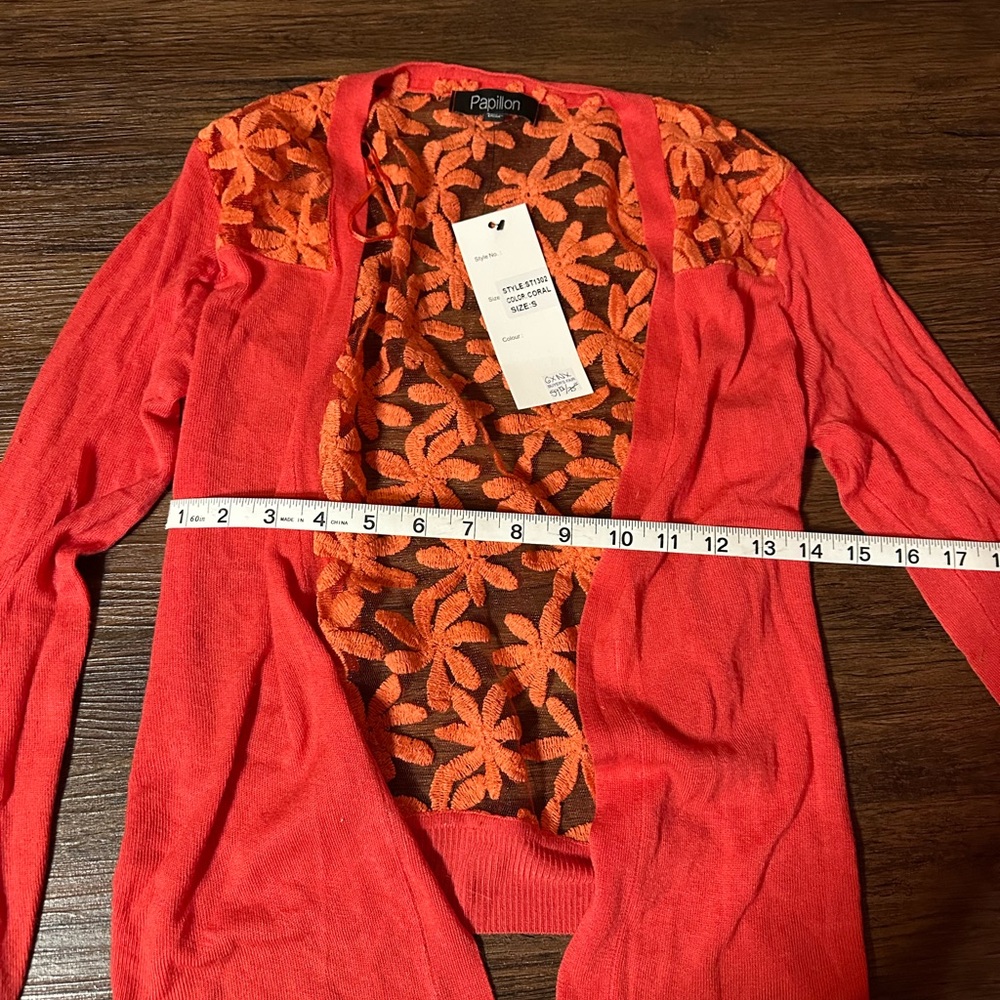 NWT Small Papillon Coral Cardigan with Floral Lace Detail - Picture 4 of 4